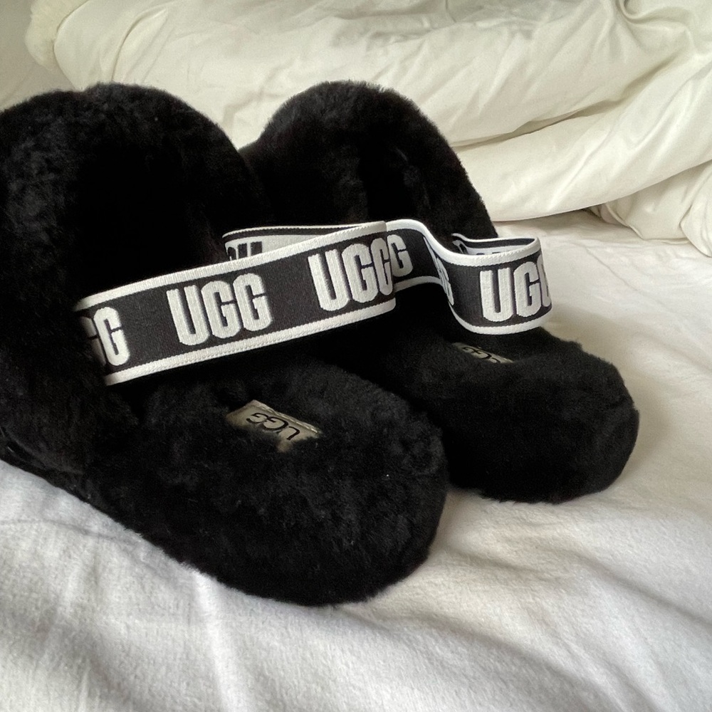 Ugg nwot black fur slang back slippers - Picture 7 of 10